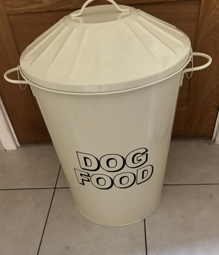 Large cream metal retro - large,